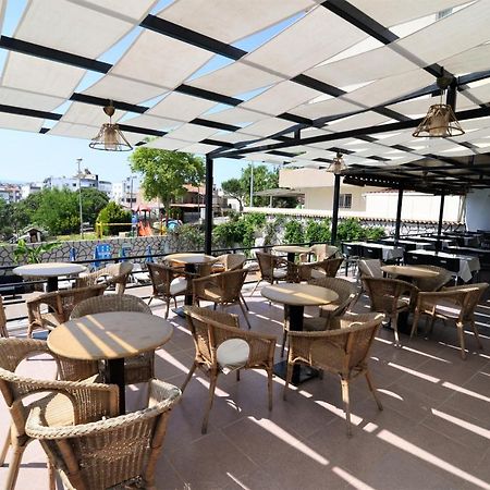 Og-Erim Hotel Kuşadası Buitenkant foto