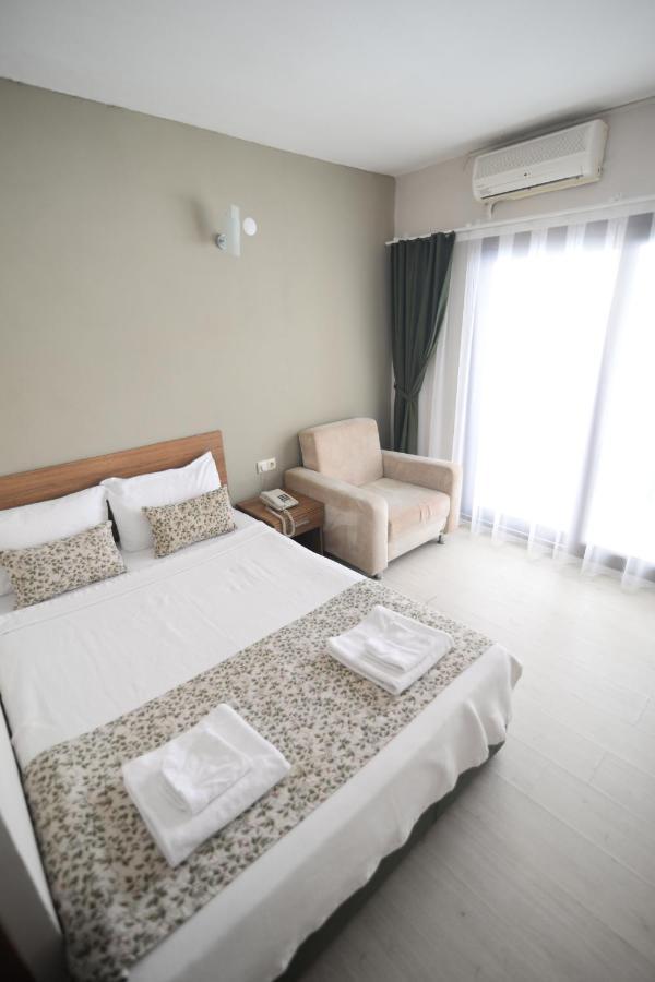 Og-Erim Hotel Kuşadası Buitenkant foto